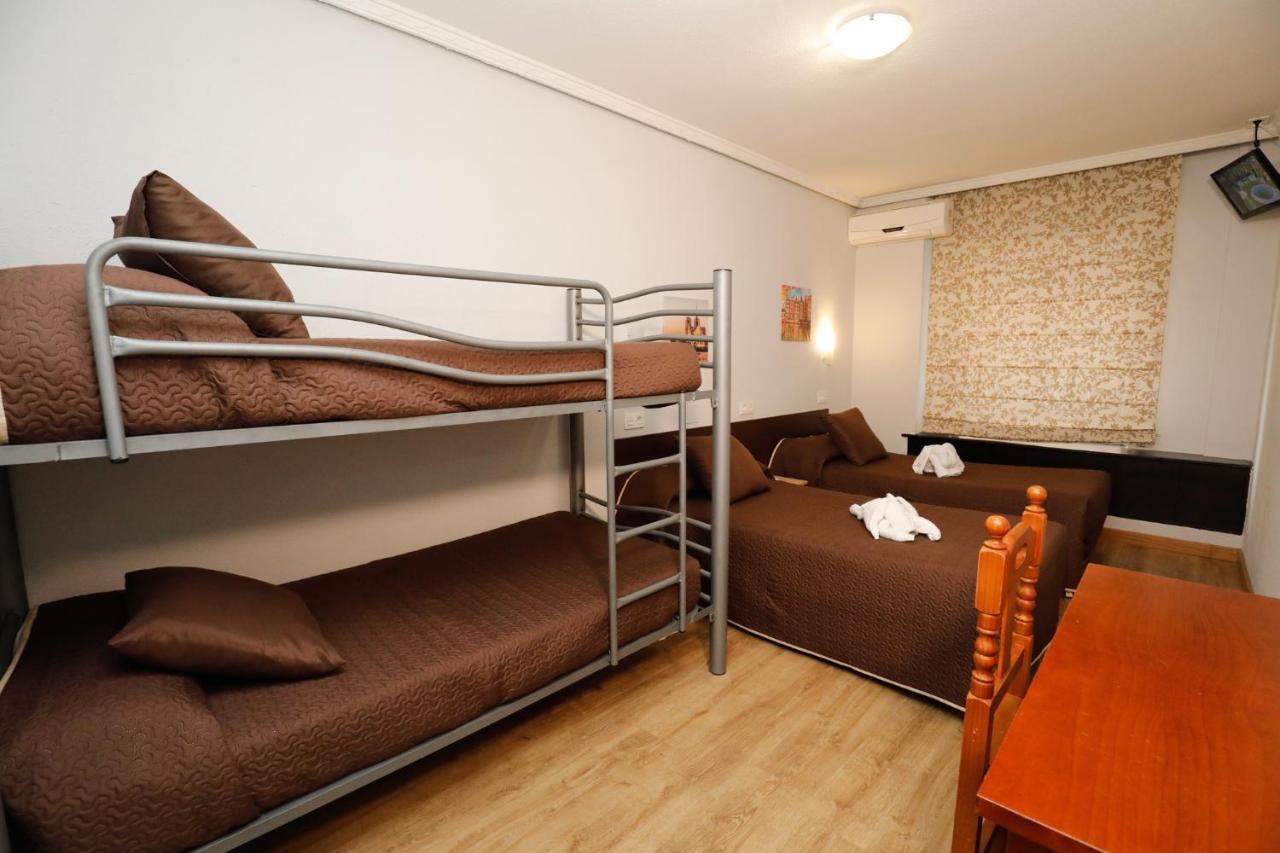 Hostal Conde David Саламанка Экстерьер фото