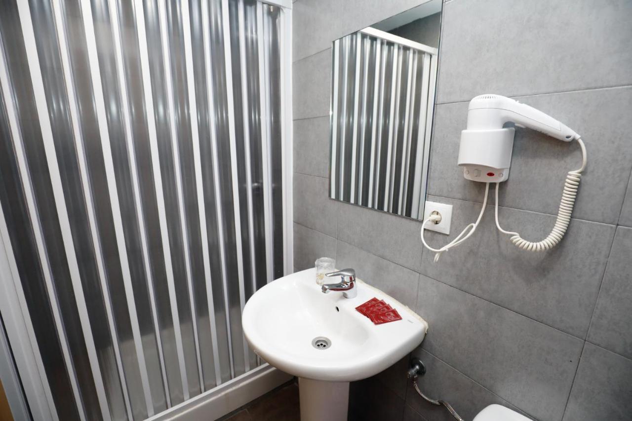 Hostal Conde David Саламанка Экстерьер фото