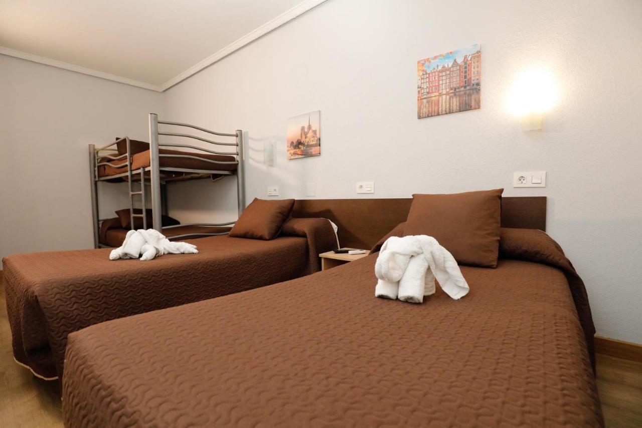 Hostal Conde David Саламанка Экстерьер фото