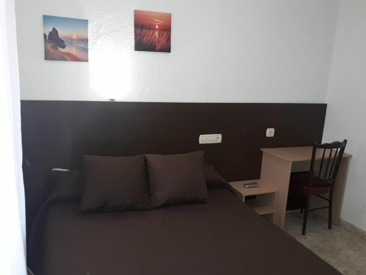 Hostal Conde David Саламанка Экстерьер фото